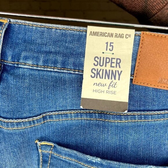 American Rag super skinny hi rise raw hem jeans - Picture 4 of 4